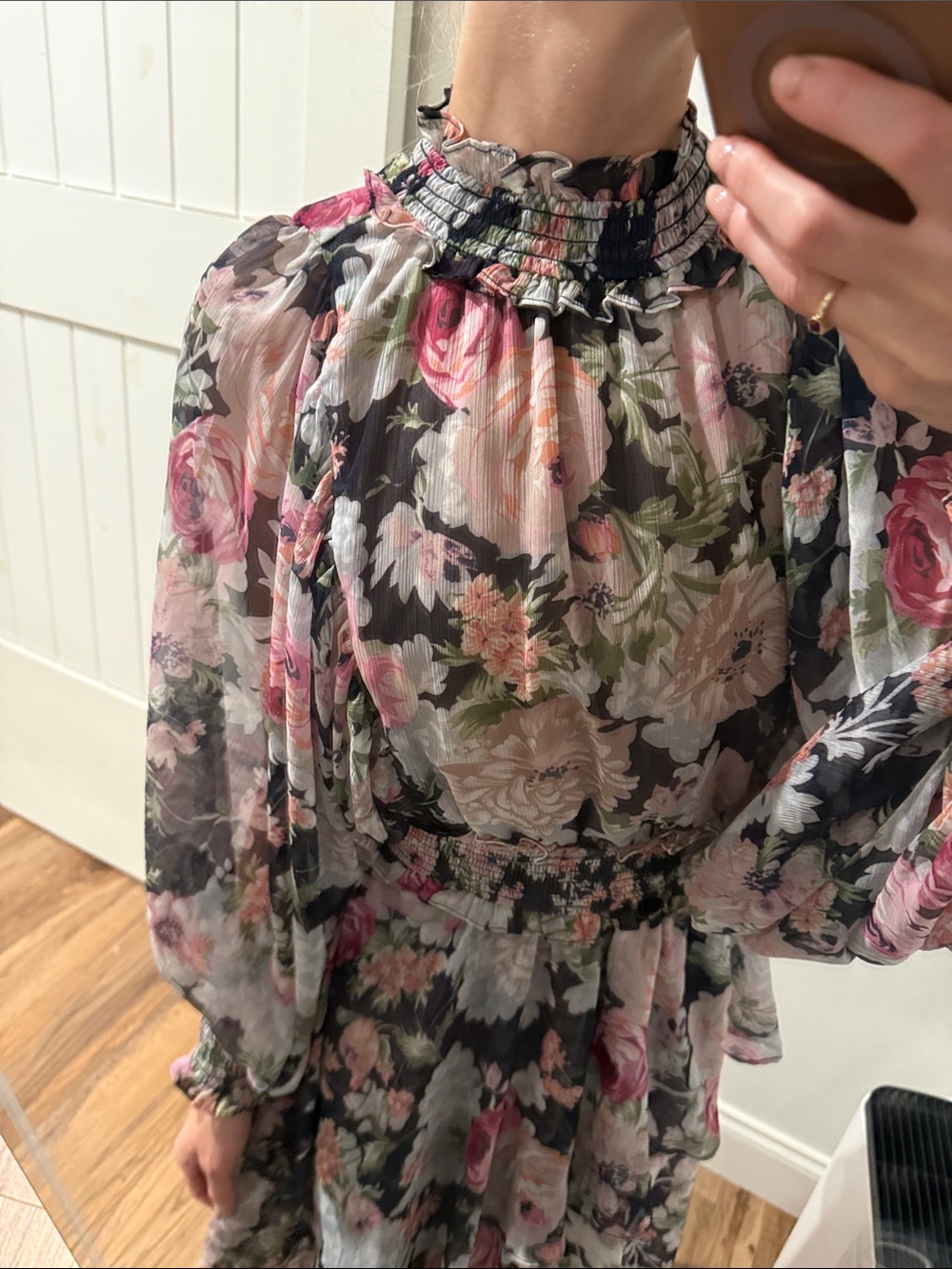 Elliatt Astrid Navy Floral Maxi Dress - Picture 4 of 8